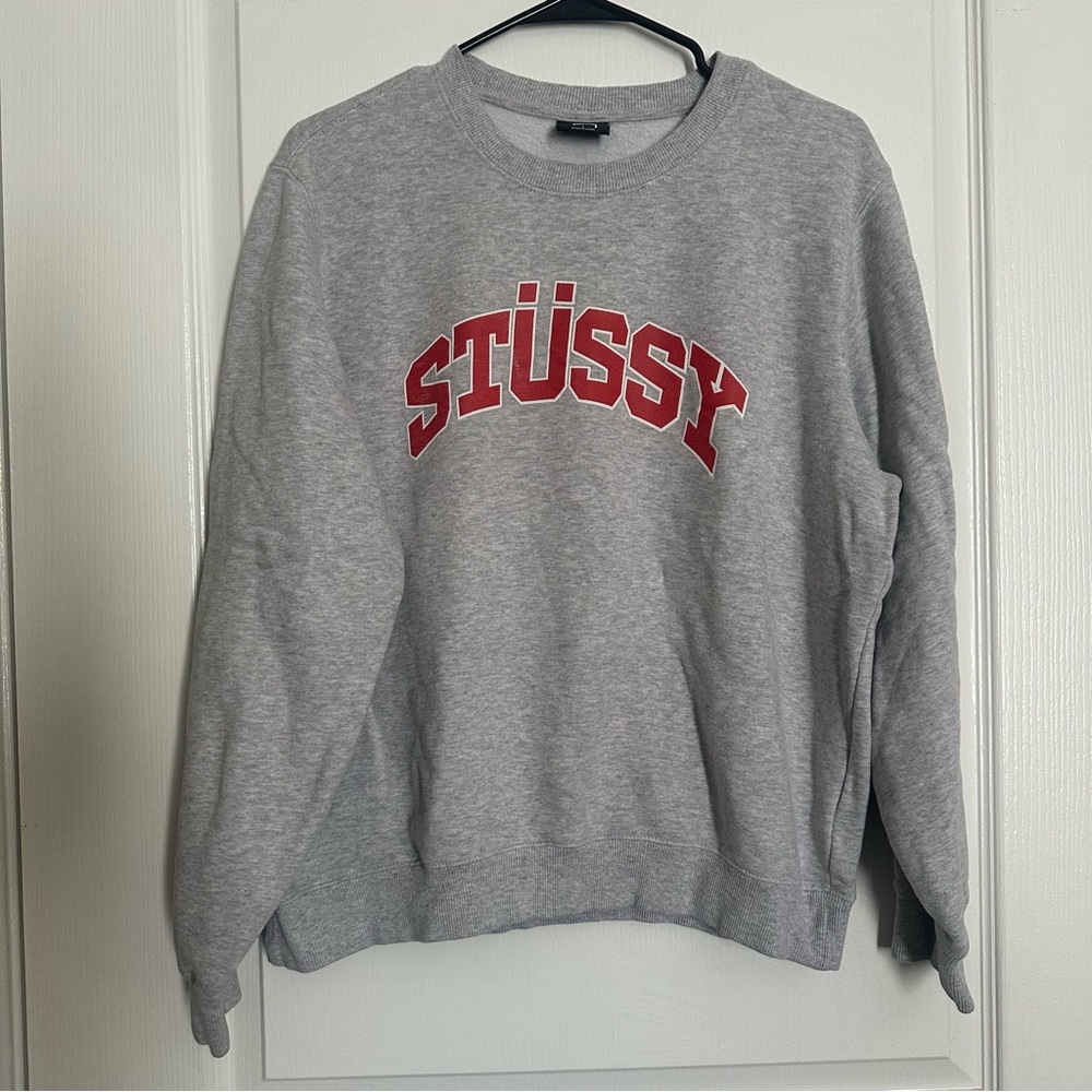 stüssy sweatshirt